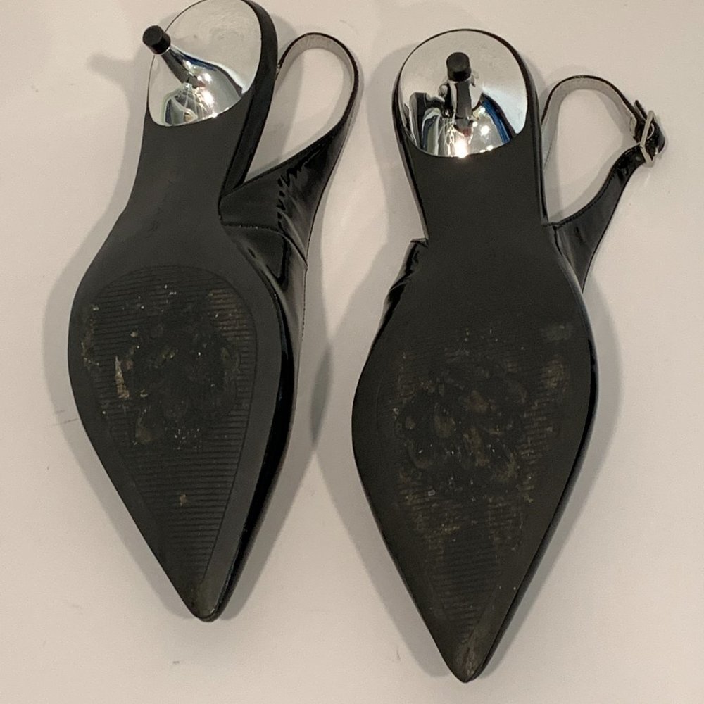 Tahari Black Patent Leather Slingback Kitten Heels - Picture 10 of 10